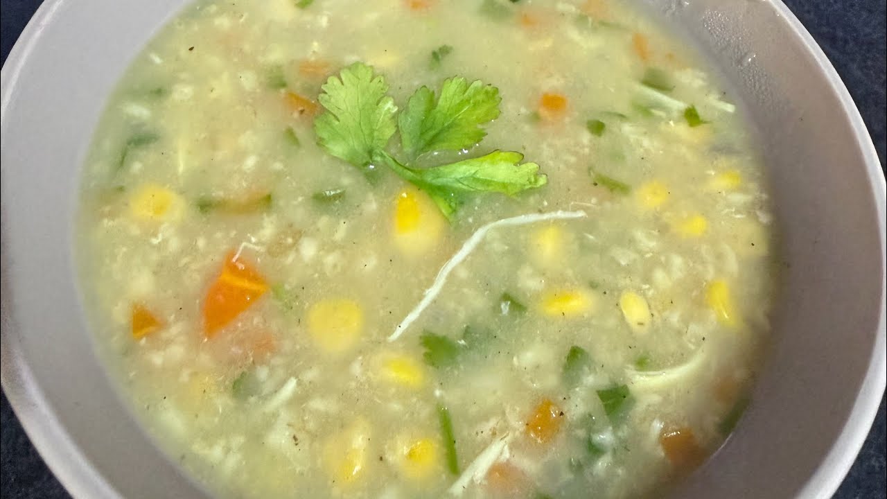 شوربة الشوفان بالدجاج و الخضار. طعم غني و فوائد صحية Chicken & Veggie Oat Soup #اكسبلور #foodies 