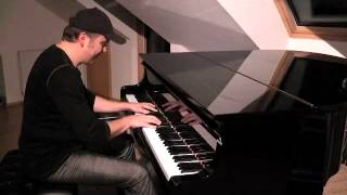 K. Jarrett - Carnegie Hall 2005, Part VIII (transcribed & performed by Uwe Karcher) chords