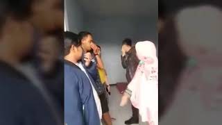 Malu Wik Wik Mesum Sama Tetangga Digrebek Ibunya Sama Warga