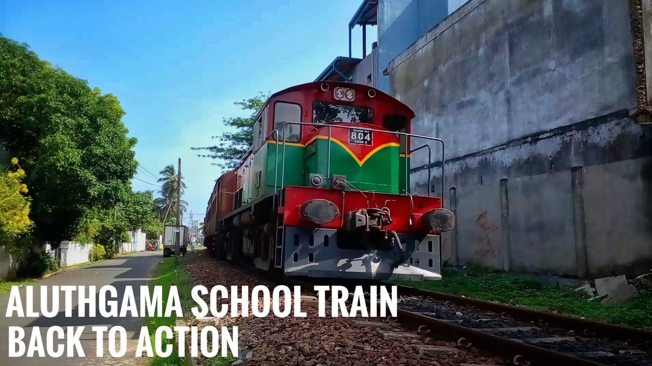 Galle To Aluthgama Slow Train With M7 804 British Locomotive In Sri galle-to-aluthgama-slow-train-with-m7-804-british-locomotive-in-sri