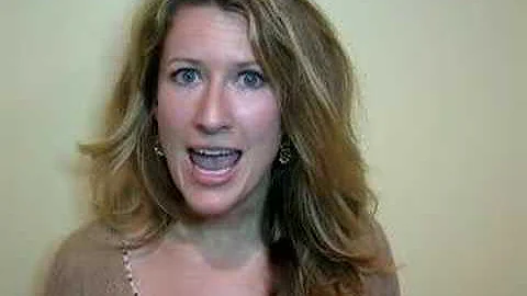 Jeanie's first time with new "eyelash extensions b...