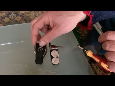 Замена батарейки в ключе Mercedes