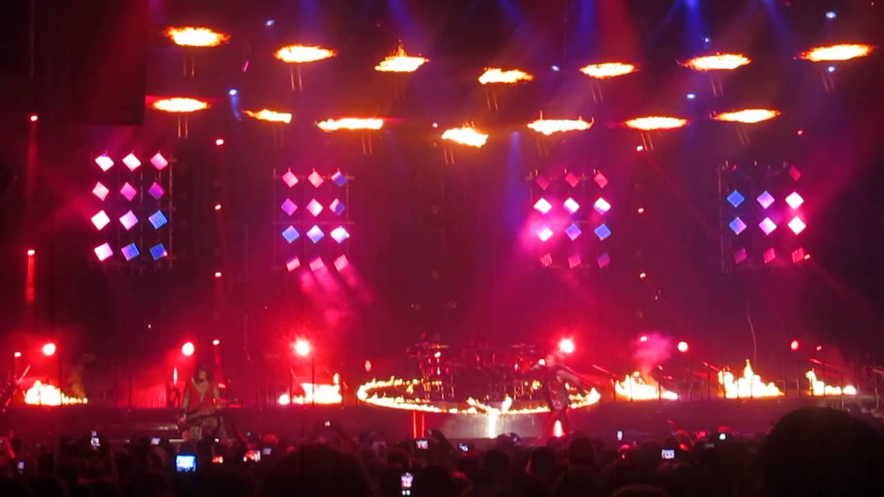 MOTLEY CRUE KICKSTART MY HEART LIVE LAS VEGAS NV 10/2/13 YouTube