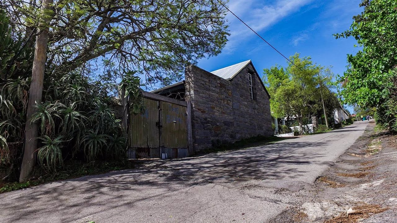 3 Bedroom House for sale in Eastern Cape Grahamstown Sunnyside 1A Whitnall Street YouTube