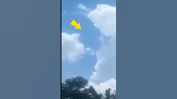 BENTUK MENARIK PERHATIAN ⁉️ (BENTUKAN AWAN ‼️) Fenomena, Langka #shorts #versiarrahman #arrahman