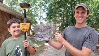 I Surprised a HUGE Fan and Took Him Metal Detecting!