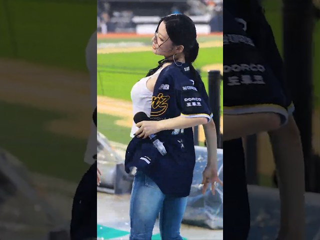 kt위즈 billlie 시윤 - work 공연 직캠 #shorts #kt위즈 #billlie #시윤 #직캠 #공연 #work