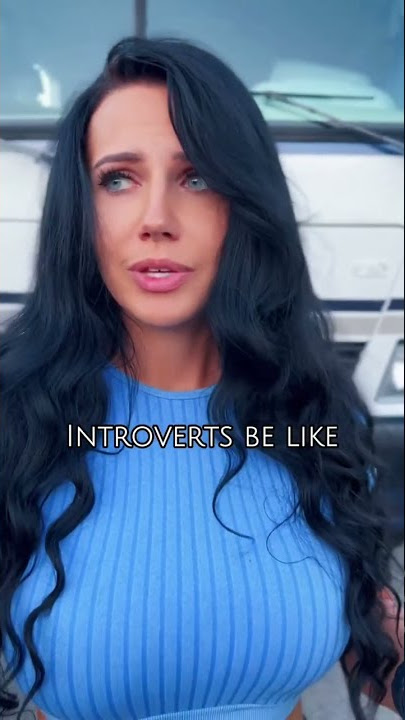 Introverts be like #hotmom #hotwife #fitmom #samsung