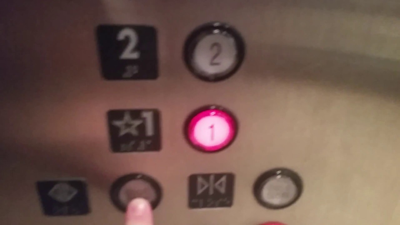 Scenic Montgomery KONE Traction Elevators @ Macy's - Somerset Collection North - Troy, MI