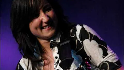 KT Tunstall - Cambridge Folk Festival 2005 - 01 - Other Side of the World