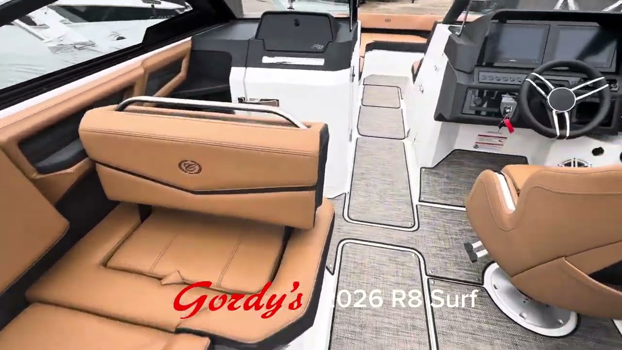 New 2026 Cobalt R8 Surf, 53125 Fontana - Boat Trader