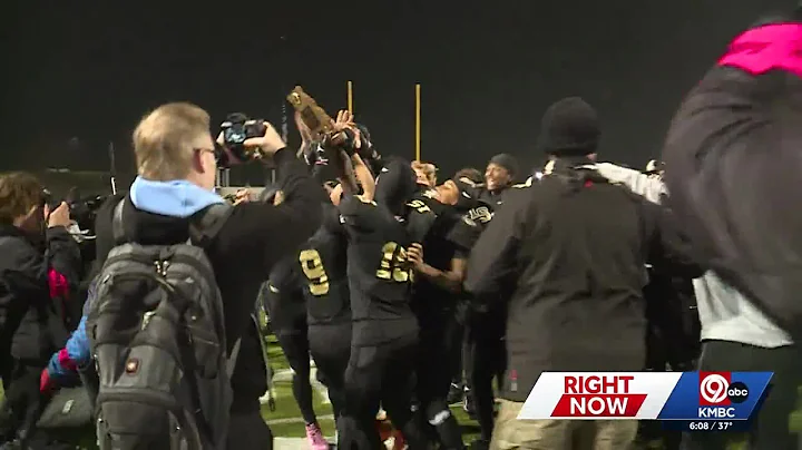 Storybook run ends in first football state title for Lee's Summit High School