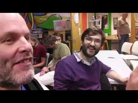 Peter and Robin make a compass on the micro:bit