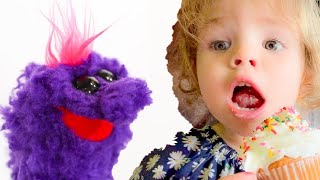 How to Make a Small Puppet for a Little Kid!