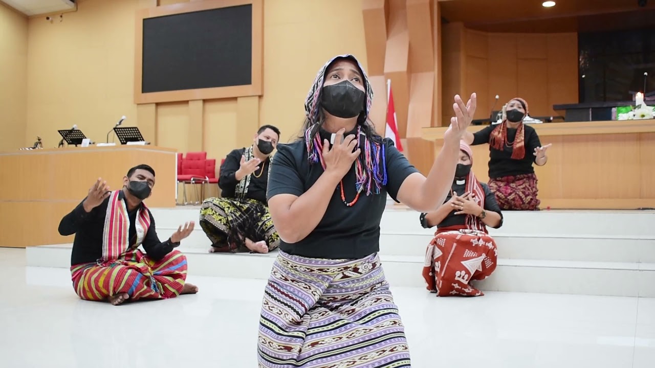 Usi Apakaet (Tuhan Pencipta) oleh Tim LitMuger Sinode GMIT dalam Tema Ratapan dan Harapan