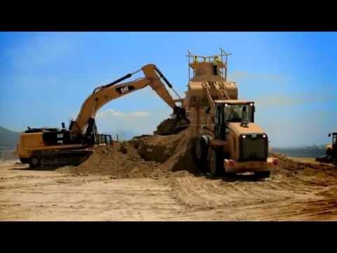 pesa caterpillar nova santa rita Sand Castle Behind the Scenes Cat® #BuiltForIt Trials