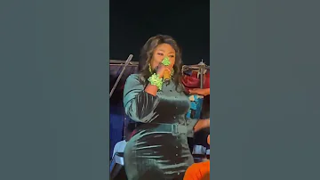 مني ماروكو قالت لهدى عربي اقعدي هناك 