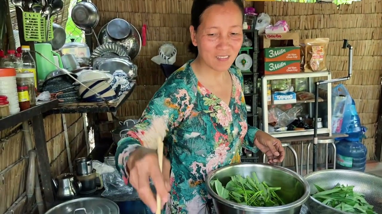 Canh Chua Đồng Quê  , Khô Cá Lu Đù Chiên Giòn. Bữa Cơm Những Ngày Đẩu Năm 