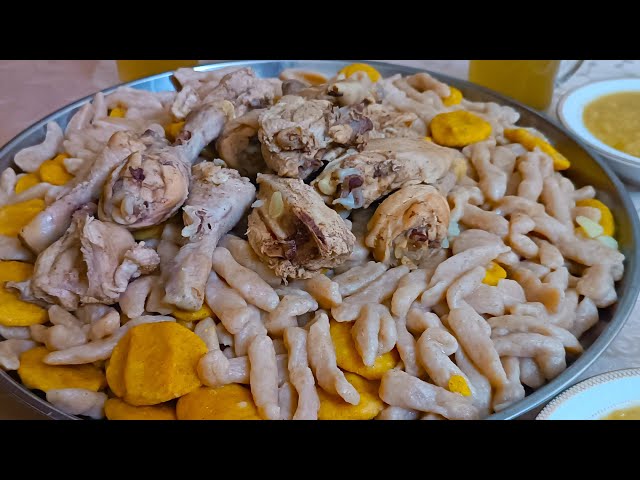 Анасы мен баласы колготкиде жыныстық қатынасқа түсуде Минеттерді үйрететін порно видео