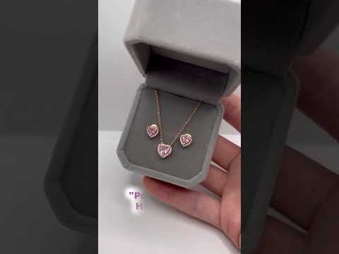 Набір кольє і каблучка "Рожевий топаз серце" стиль Пандора срібло з позолотою та циркони у оксамитовій коробочці, видео 4
