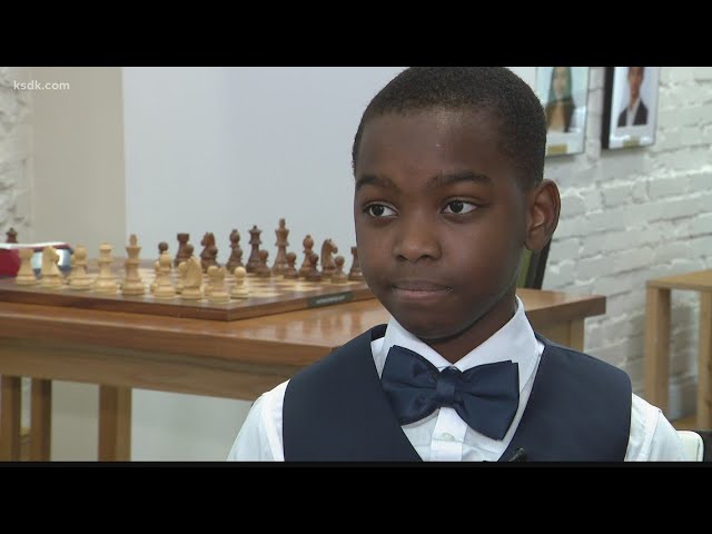 Time2chess - Did you know? ♟️👦🏻🎖️ The youngest chess grandmaster in  history is Abhimanyu Mishra, who was 12 years old when he achieved the  title in 2021. He broke the previous record