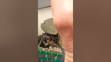 How to fix the worm rotation issue in a Sentinel Chart Recorder