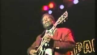 Video thumbnail of "10 The thrill is gone B B King Japan Blues Carnival (1989)"