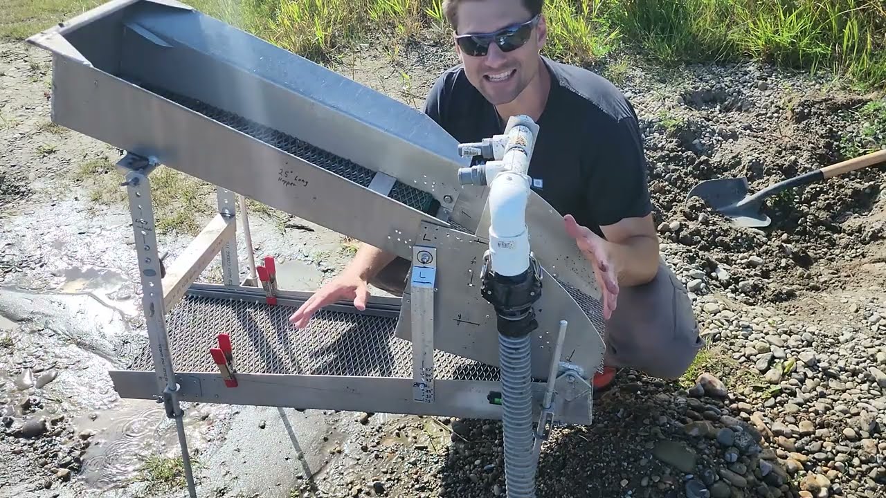 Testing Screen and Hopper Angles on my Aluminum Highbanker.