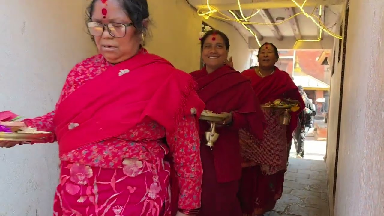 Beautiful Nepal 20 Bhaktapur ♫ We need