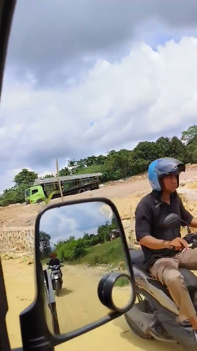 truck fuso muat tiang listrik beton#viral  #shorts