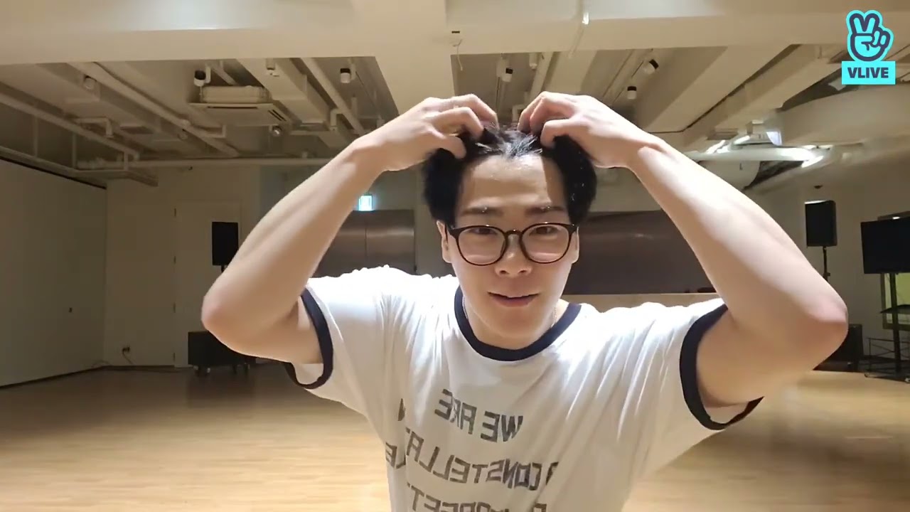 VLIVE ASTRO MOONBIN 08/09/2022
