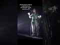 Lorde awkwardly shushes crowd again pt2
