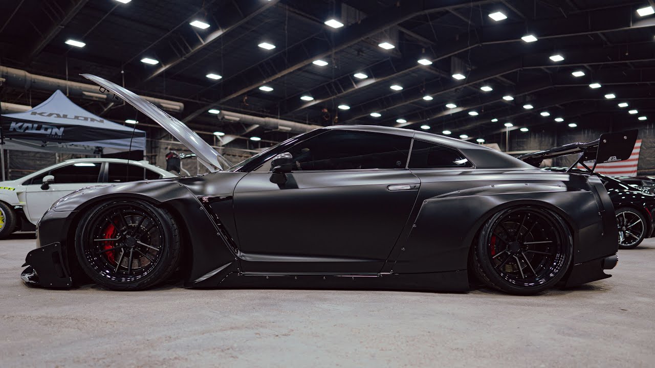 Nissan GTR Batman Spec | Pandem Widebody Kit - YouTube