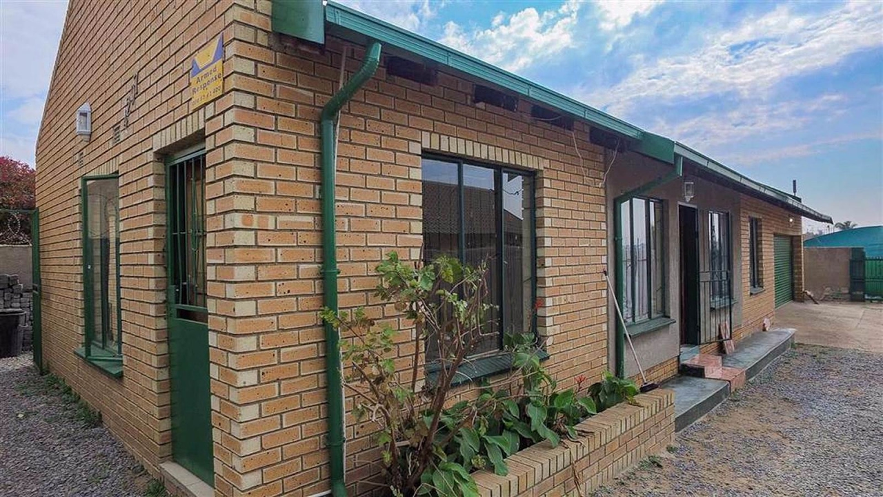 4 Bedroom House for sale in Gauteng Midrand Ebony Park 4297 Kaalfontein 102 Hal YouTube