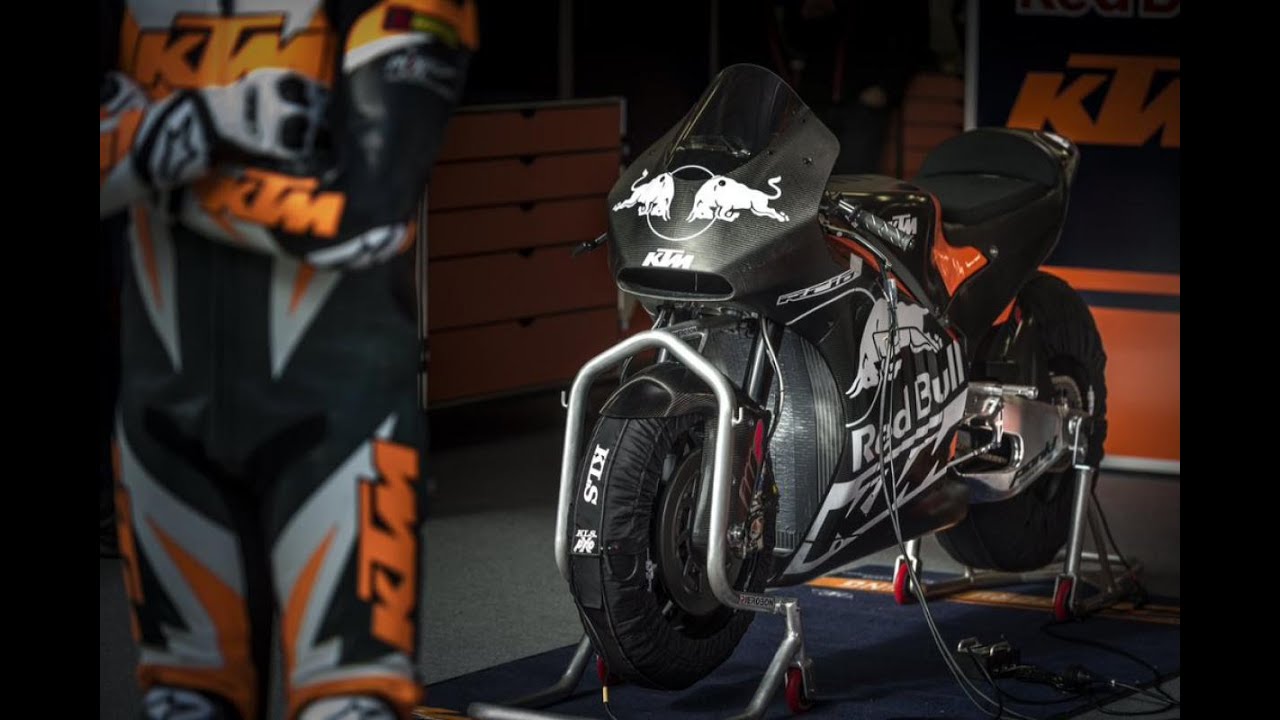 Sosok Gagah Motor KTM RC16 Pendatang Baru MotoGP 2017 Mirip Honda