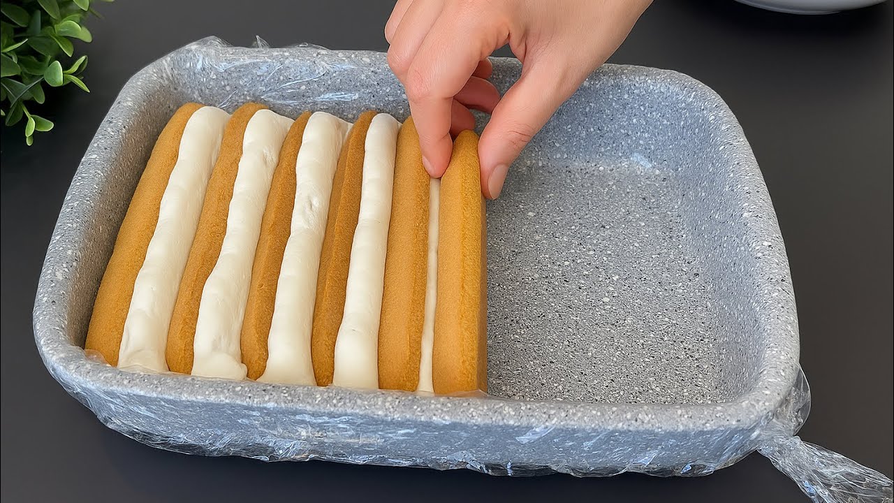 Всего 4 ингредиента! Быстрый и простой (без выпечки) холодный кофейный десерт.