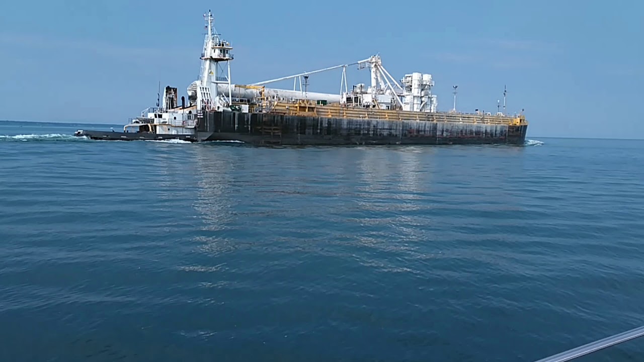 Lake Erie 2020 big freighter