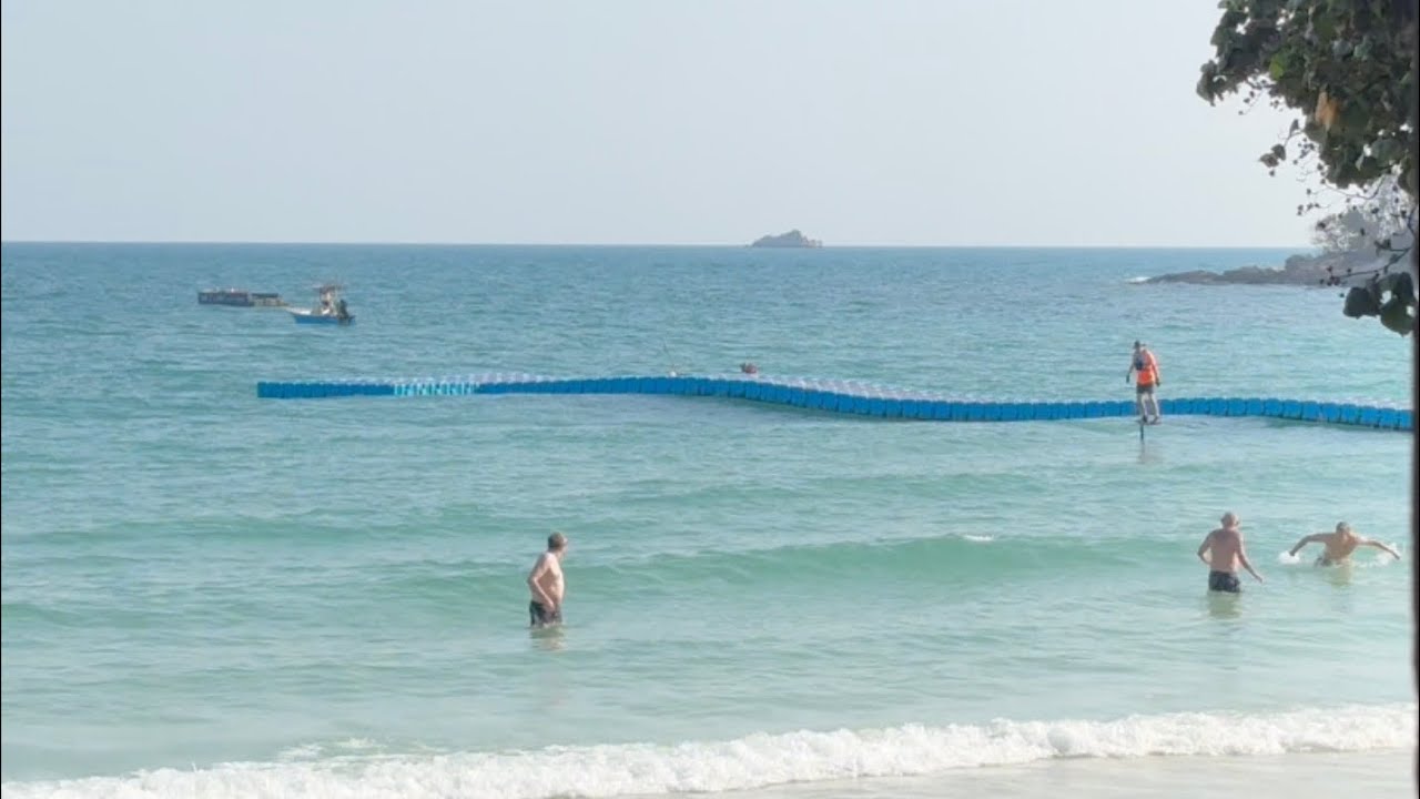 Pumpfoil: Surfing waves on Ko Samet, Thailand
