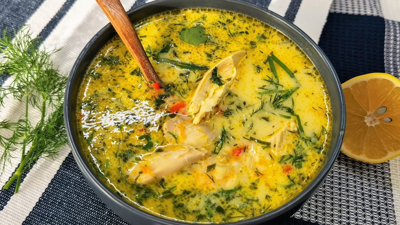 Ciorba de pui a la grec, dreasa cu ou si smantana