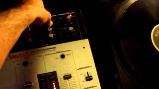 Turntables In Action.MOV