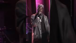 Tupac Performs "Dear Mama" Live (1996)
