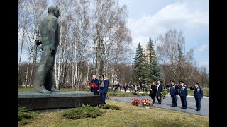 Авиационному полку имени В. С. Серегина – 55 лет