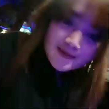 Story lc cantik suara mantap
