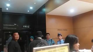 170408 So Ji Sub @ CGK to SIN