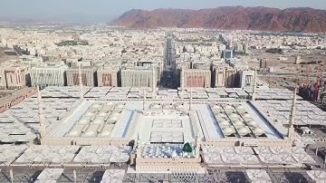 إن الله وملائكته يصلون على النبي بصوت القارئ: عبدالله عبدالعزيز العبيدان