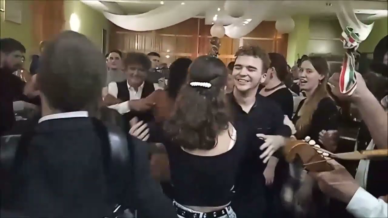 2023 11 18  XI. Szárazfa Lelke Tamburafesztivál Csantavér 28. Örömzenélés nótázás az étteremben