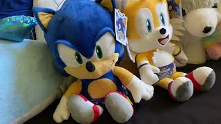 Sonic the Hedgehog HugMe Shake Action Plush is Frightened of LOUD Noises
