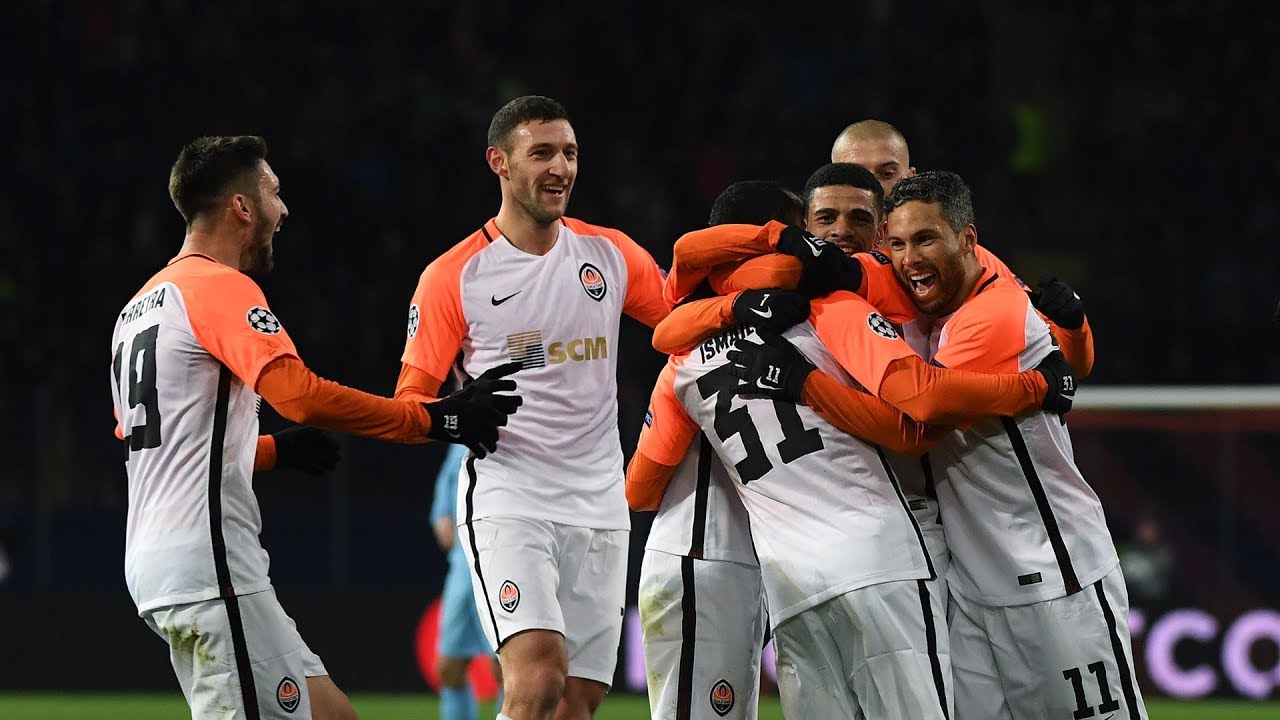 football score Shakhtar netting goals vs Manchester City in the Champions League