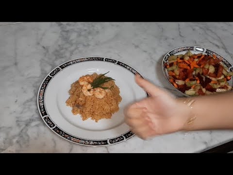 حاساعد ماما وهعمل السلطه