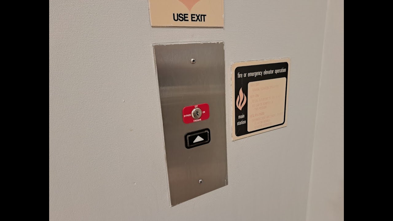 Montgomery kone hydraulic elevator macy s lynnhaven mall virginia